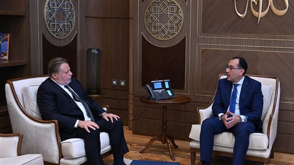 لقاء رئيس الوزراء