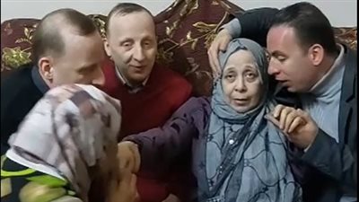 نجل الفائزة بلقب الأم المثالية من ذوي الهمم على مستوى الجمهورية: قدمتلها من غير ما تعرف | بث مباشر