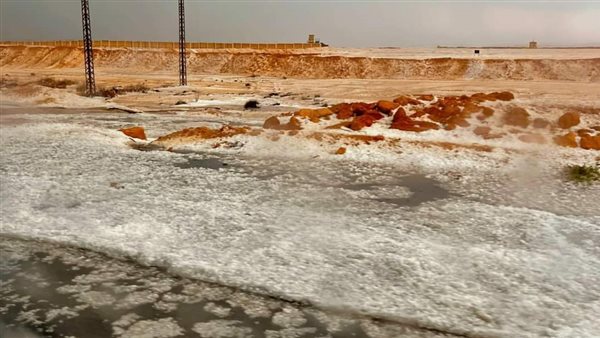 هطول ثلوج على مدينة