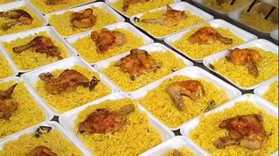فراخ مشوية وأرز بسمتي.. مطبخ الخير بالمنوفية يقدم وجبات فاخرة للأسر المستحقة | بث مباشر 