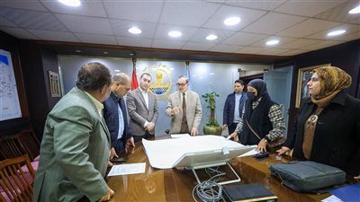 محافظ كفر الشيخ يناقش أعمال تطوير ساحة ميدان المسجد الإبراهيمي بدسوق