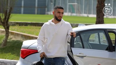 حقيقة مفاوضات الزمالك مع أحمد قندوسي لضمه في يناير المقبل