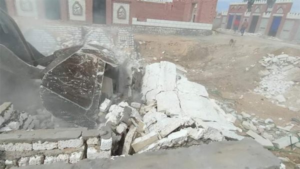 إزالة 400 مقبرة في