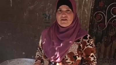 قصة كفاح زوجان يبيعان الكنافة البلدي ببني سويف: ده موسم رزقنا.. والزباين بتجيلنا من كل مكان | بث مباشر