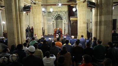 عميد كلية الدعوة بالقاهرة: رمضان شهر الاتصال والقرب من الله والشعور بآلام الآخرين 