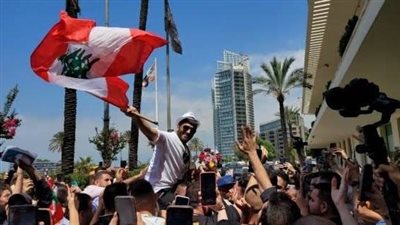 الجمهور اللبناني يطلق حملة اشتقنالك ويطالبون تامر حسني بحفل جديد