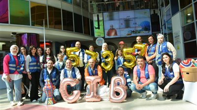 مؤسسة التجاري الدولي تنظم لموظفي البنك زيارة تطوعية لأطفال مستشفى 57357