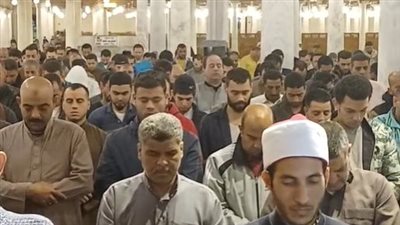 أجواء روحانية تملأ مسجد عمرو بن العاص في صلاة تراويح اليوم الحادي عشر من شهر رمضان| بث مباشر 