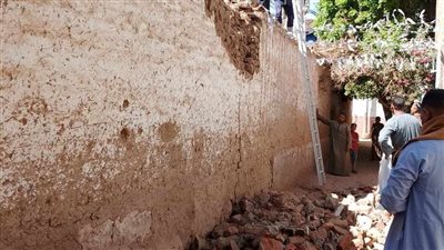 سقط عليهم قبل الإفطار.. إصابة 7 أشخاص في انهيار منزل بقنا