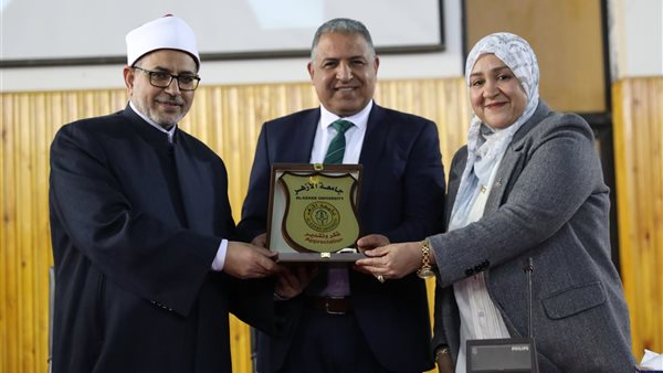 رئيس جامعة الأزهر