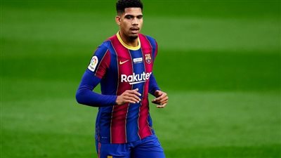 عودة أراوخو.. قائمة برشلونة لـ مباراة بوروسيا دورتموند في دوري أبطال أوروبا