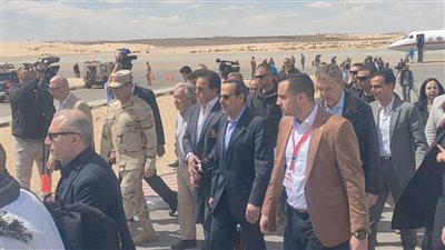 محافظ شمال سيناء يستقبل الأمين العام للأمم المتحدة في مطار العريش
