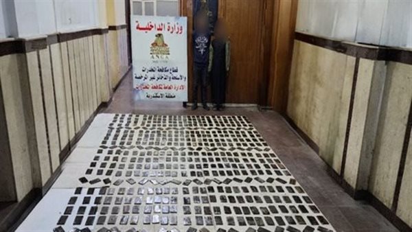 المتهمين والمضبوطات