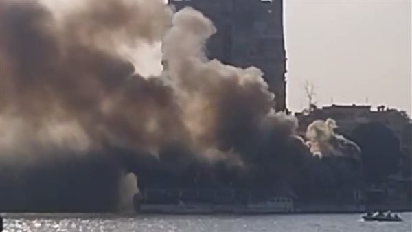 حريق مركب - أرشيفية