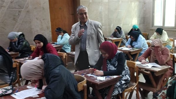 طلاب آثار القاهر