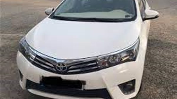 تويوتا كورولا 2015
