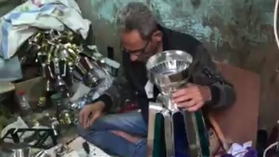 “ عم مجدي” أقدم صانع فوانيس بالقليوبية: ورثتها عن والدي وبتجري في دمي وكل صنعة ولها غوايها