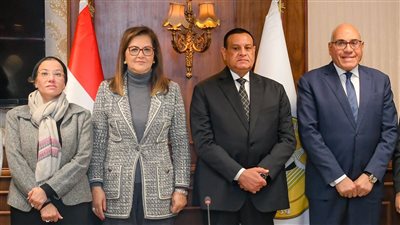 توقيع عقود تنفيذ مشروعات البنية الأساسية لمنظومة المخلفات بـ565 مليون جنيه