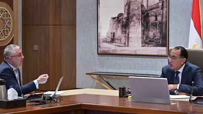 اقتصادية قناة السويس: تعاقدنا على 127 مشروعا بالمناطق الصناعية والموانئ بـ2.8 مليار دولار 