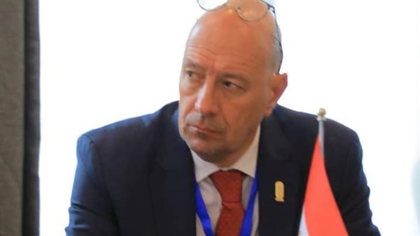 شريف العريان 