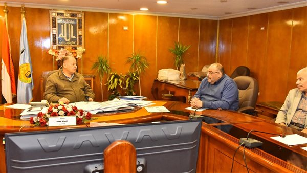 محافظ أسيوط