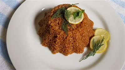 لذيذ ومفلفل.. طريقة عمل رز الصيادية بـ 4 وصفات مثل محلات السمك