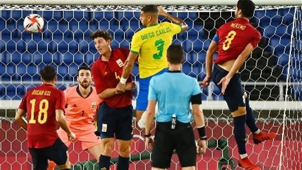 مباراة إسبانيا والبرازيل