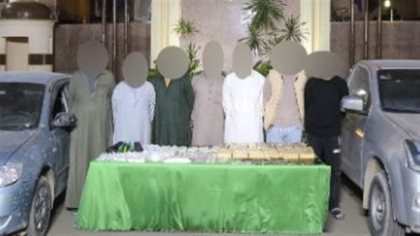 المتهمين والمضبوطات