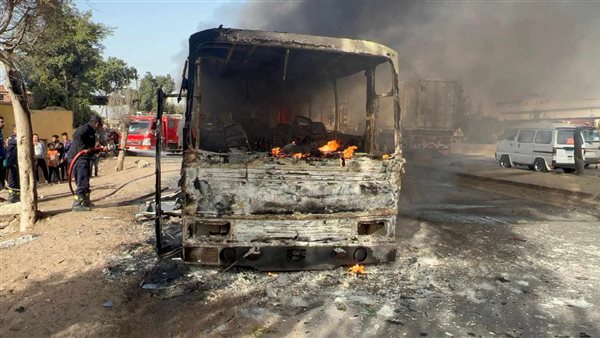 الميني باص المشتعل