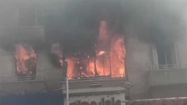 جانب من الحريق 