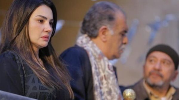 دينا فؤاد ورياض الخولي