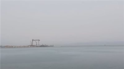 الأتربة والغبار يُغطيان سماء مطروح والسويس.. والأرصاد تحذر من سقوط الأمطار | بث مباشر