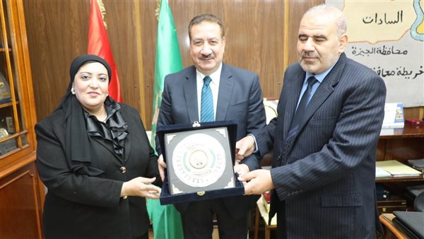 محافظ المنوفية يكرم