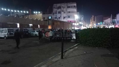 نشوب حريق في سيارة ملاكي بميدان العروسة بقنا | صور