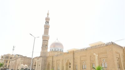 نقل شعائر صلاة الجمعة من مسجد السيدة زينب | بث مباشر 