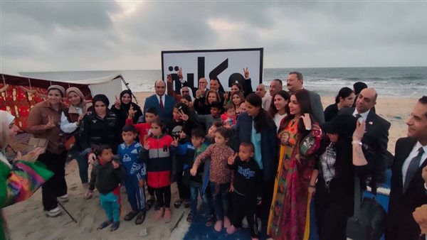 جانب من إطلاق القافلة