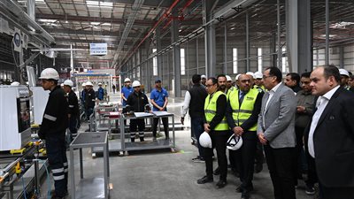 رئيس الوزراء: الرخصة الذهبية مكنت الشركات من تأسيس مصانع في أقل من عام.. وأتابع إنهاء كافة الإجراءات