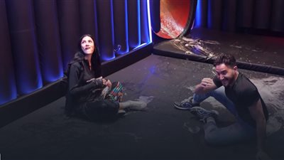 فرحان فيها.. الجمهور يربط حلقة هدى المفتي في رامز جاب من الآخر بقصتها مع ويجز