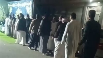 كان شاهدًا على اغتيال السادات.. أهالي مطروح يقدمون العزاء في أول نائب فاز بالتزكية عن القبائل | بث مباشر