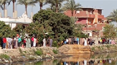 البيوت غرقت.. انهيار جسر الترعة الكبيرة وغرق بعض المنازل في الإسماعيلية