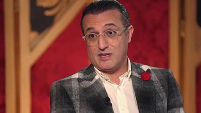 شريف مدكور: أصبت بـ السرطان بسبب التنمر.. ورفضت ظهور مصممة أزياء محجبة معي لارتدائها ملابس ضيقة