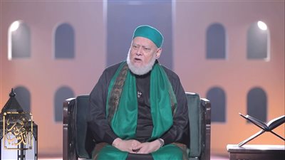 حكم تأجير الأرحام وتجميد البويضات.. علي جمعة يوضح