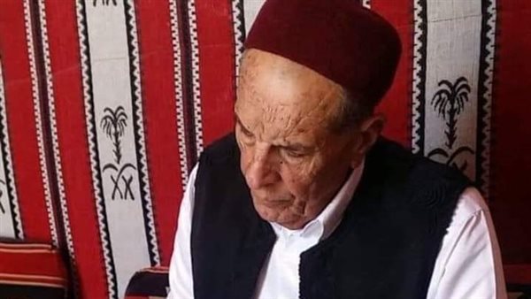 النائب السابق عبد