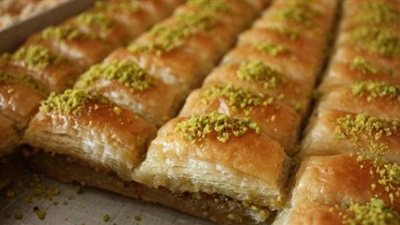 فرحي ولادك.. طريقة عمل البقلاوة بالدقيق.. وصفة سهلة ولذيذة