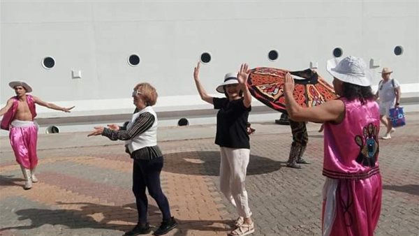 استقبال وفود سياحية