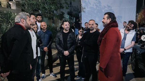 كريم عبد العزيز وأبطال