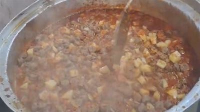 كفتة وسجق.. مطبخ الخير في طنطا يستعد لتوزيع 7 آلاف وجبة إفطار| بث مباشر