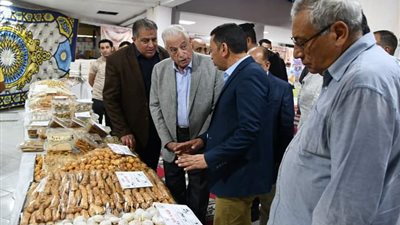 محافظ جنوب سيناء يفتتح معرض أهلًا بالعيد بشرم الشيخ| صور 