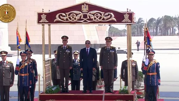 الرئيس السيسي يصل