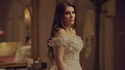 دينا فؤاد تشعل أحداث الحلقة 24 من مسلسل حق عرب بزواجها من رياض الخولي